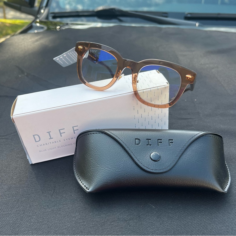 Diff “Summer” Blue Light Glasses.
